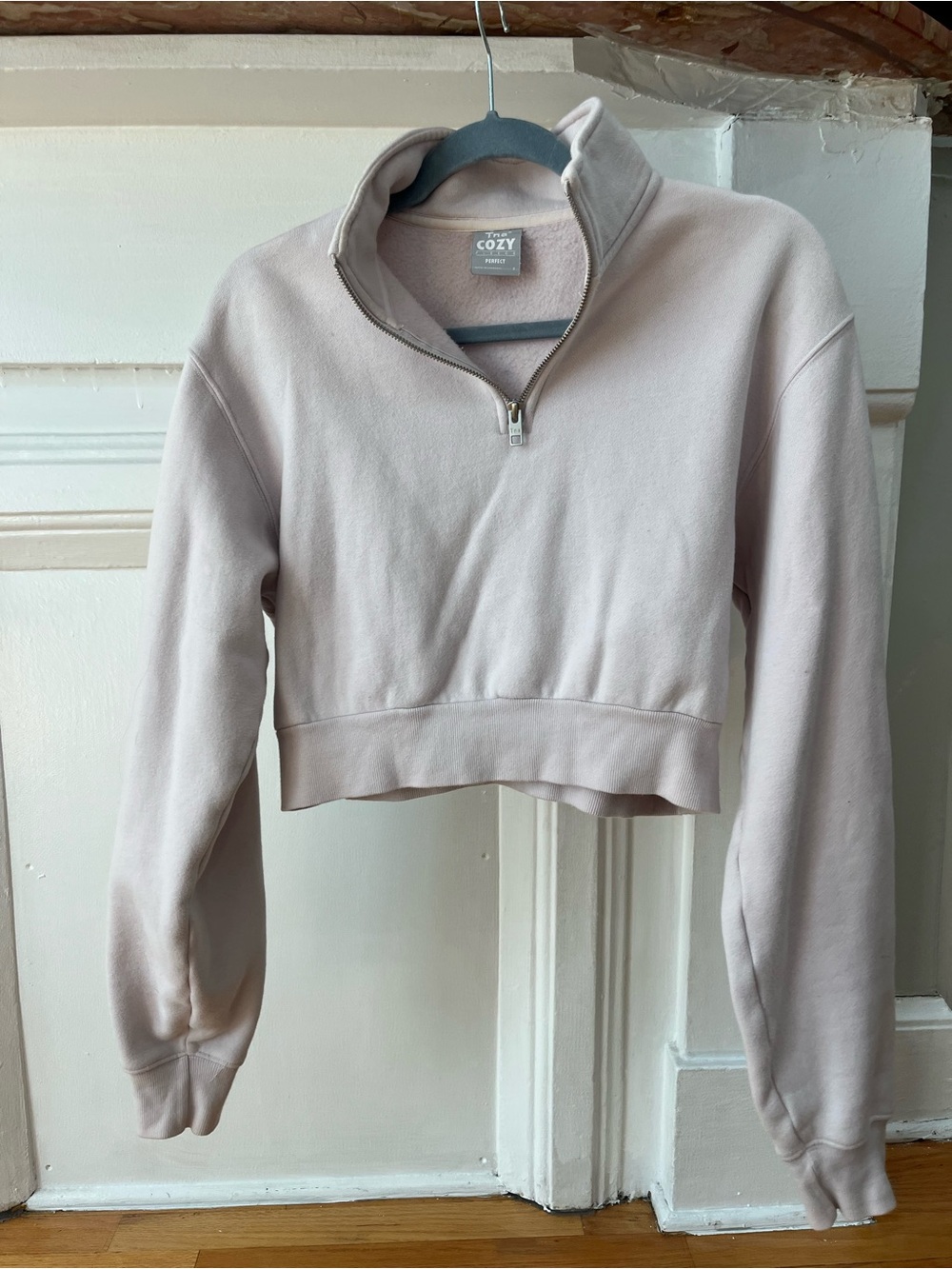 Aritzia TNA Perfect Fleece cropped hoodie and sweats